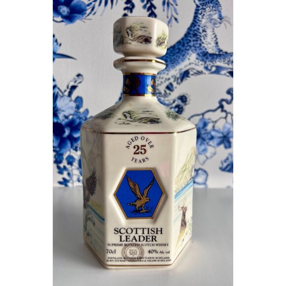 Vintage 1970s Scottish Leader Whiskey Decanter Anniversary Highland Stag Eagle - Picture 1 of 6